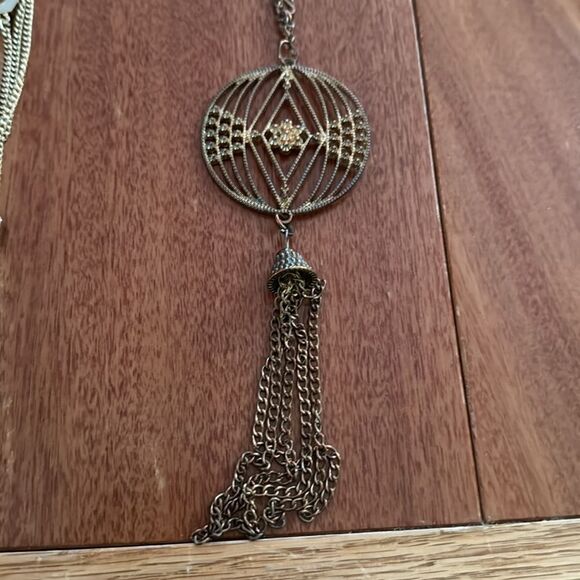 Bundle of 2 long necklaces and one bangel - Picture 7 of 7